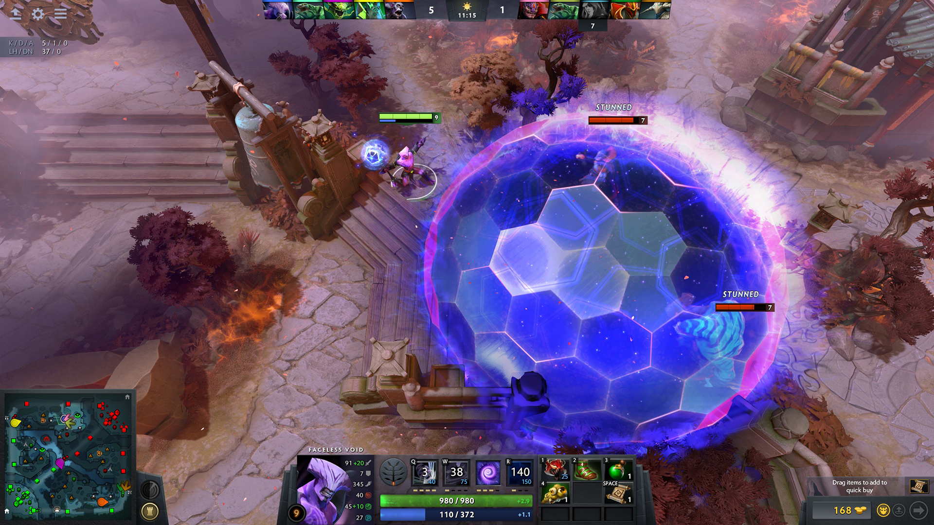 Dota 2 gameplay screenshot showing a core hero farming during the laning phase